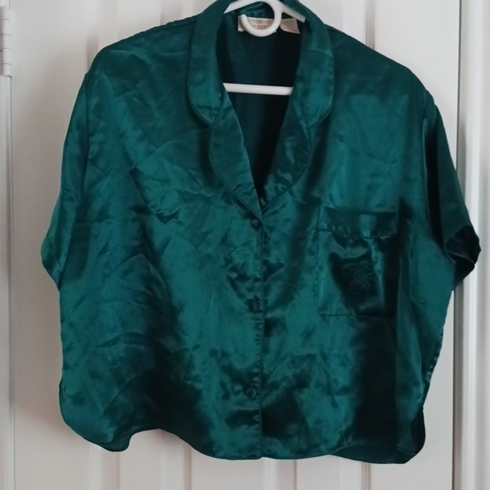 VICTORIA'S SECRET PAJAMA TOP